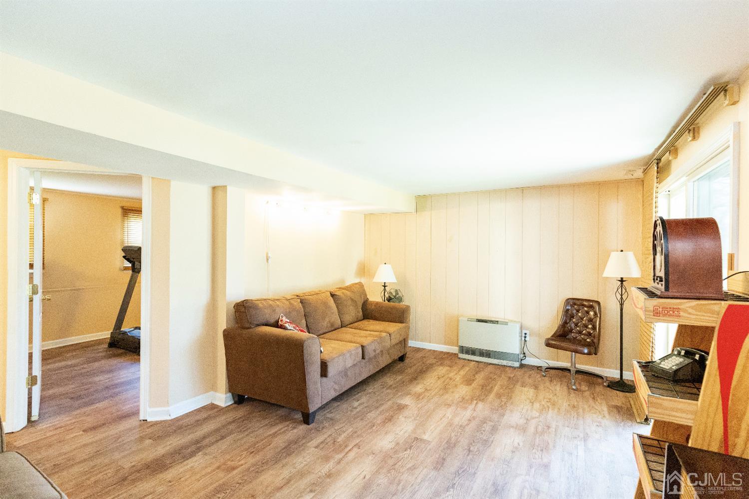 43 Sherold Road Colonia, NJ 07067 - Photo 33 of 41 Gallery Image 33