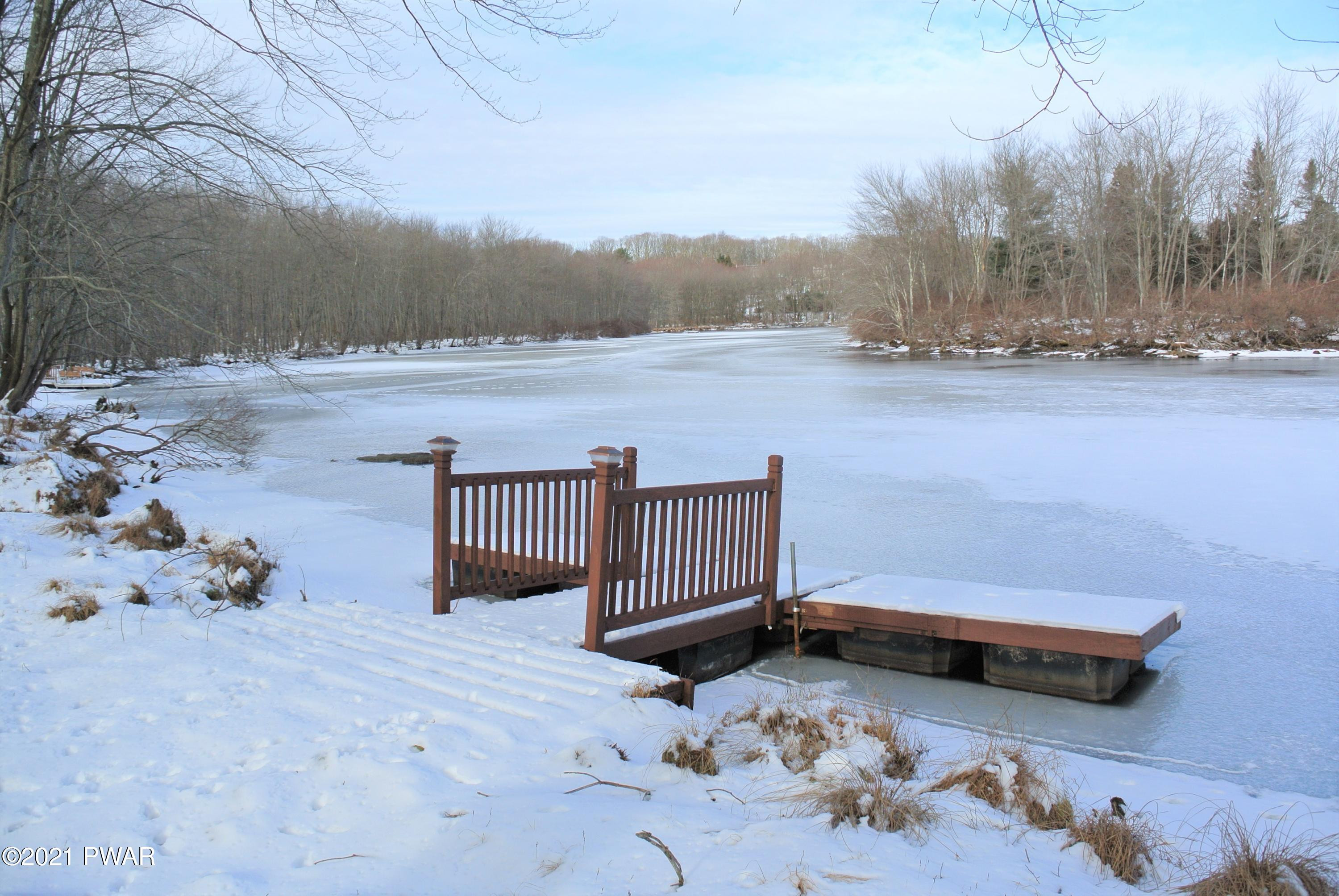 125 Yale Road Milford, PA 18337 - Photo 11 of 46 Dock and Lake