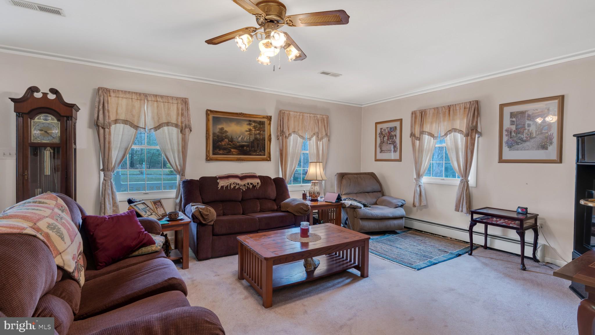 24232 Horse Shoe Road Clements, MD 20624 - Photo 13 of 31 Living room