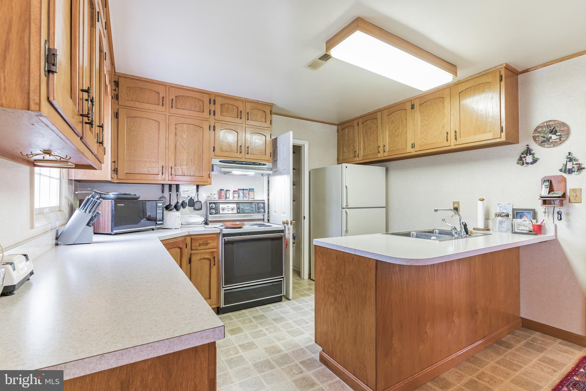 24232 Horse Shoe Road Clements, MD 20624 - Photo 5 of 31 Kitchen