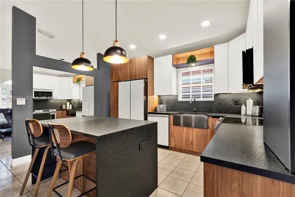 $725,000 | 16269 Southwest 78th Terrace, Miami, FL 33193