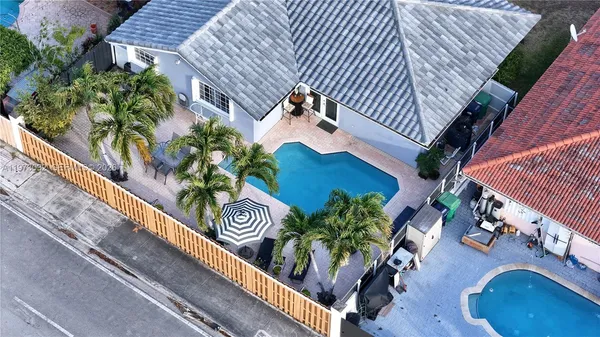 $725,000 | 16269 Southwest 78th Terrace, Miami, FL 33193