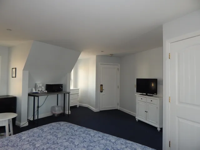 $175,000 | 306 Eddy Road, Unit 307, Edgecomb, ME 04556