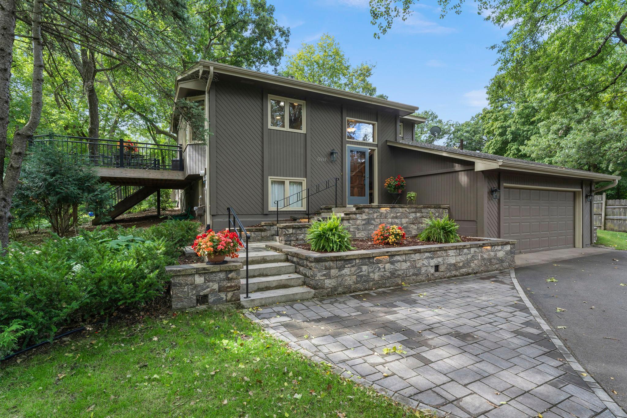 12611 Orchard Road Minnetonka, MN 55305 - Photo 1 of 70 Gallery Image 1