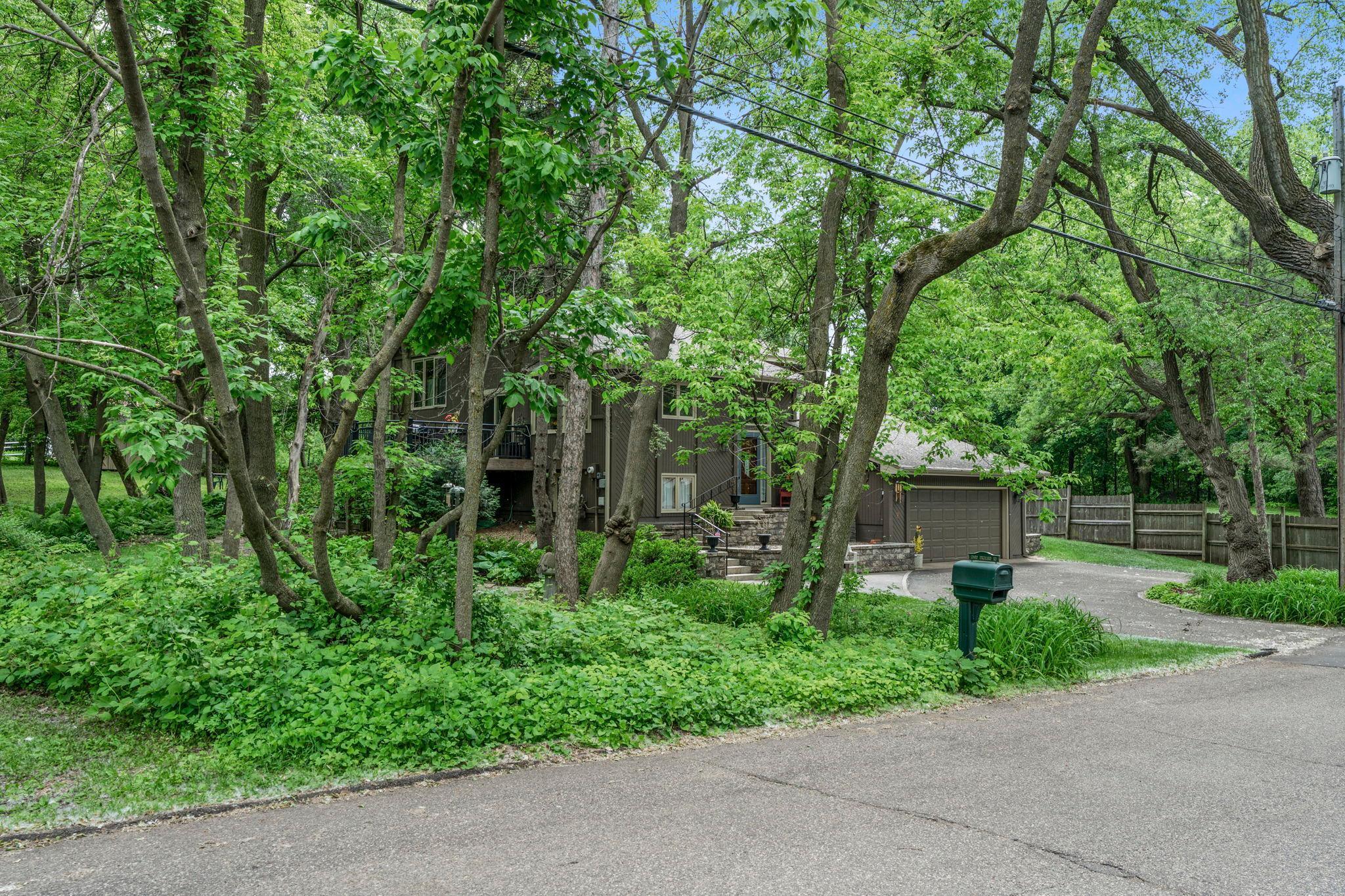 12611 Orchard Road Minnetonka, MN 55305 - Photo 46 of 70 Gallery Image 46