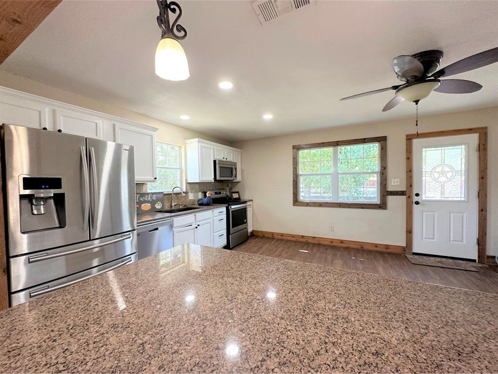 513 Rockhill Road Aubrey, TX 76227 - Photo 8 of 26