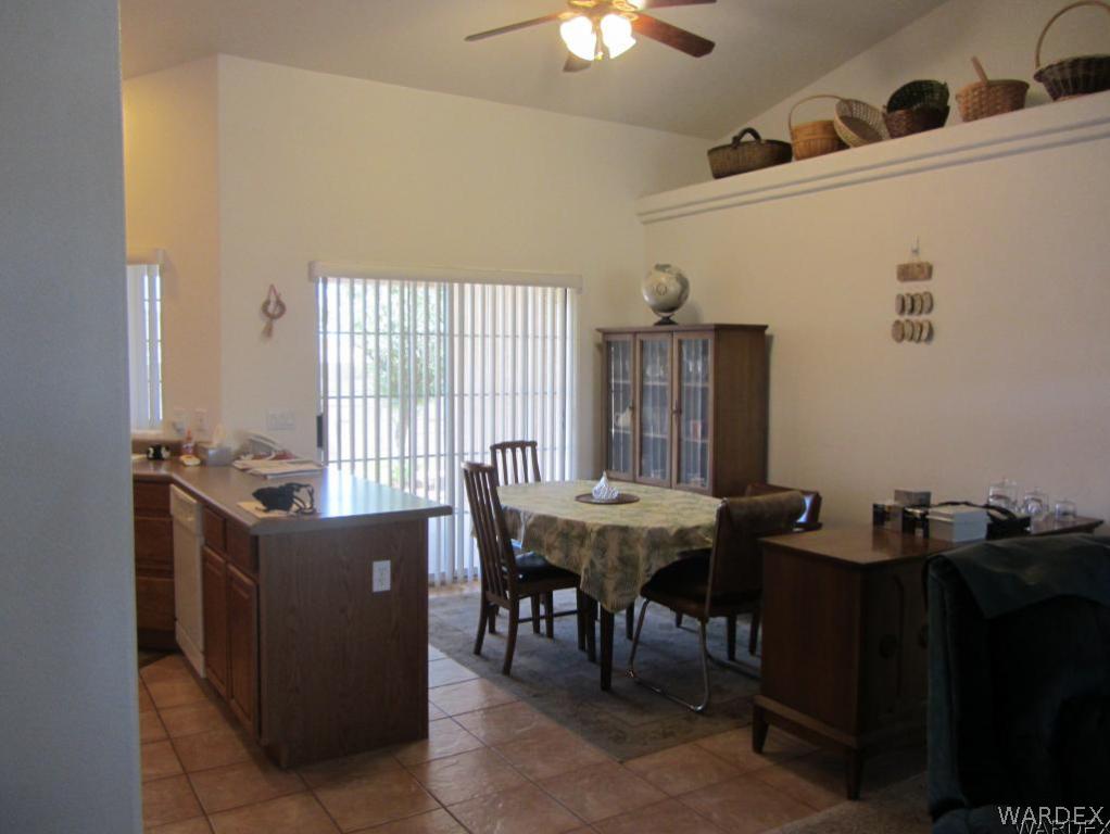 2087 Ridgeview Road Kingman, AZ 86401 - Photo 3 of 23