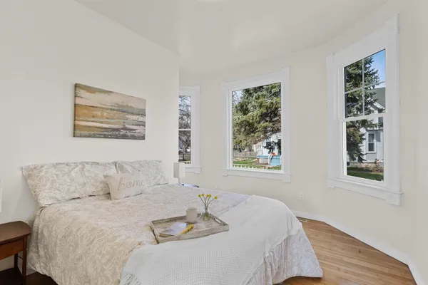 $400,000 | 503 North Michigan Street, De Pere, WI 54115