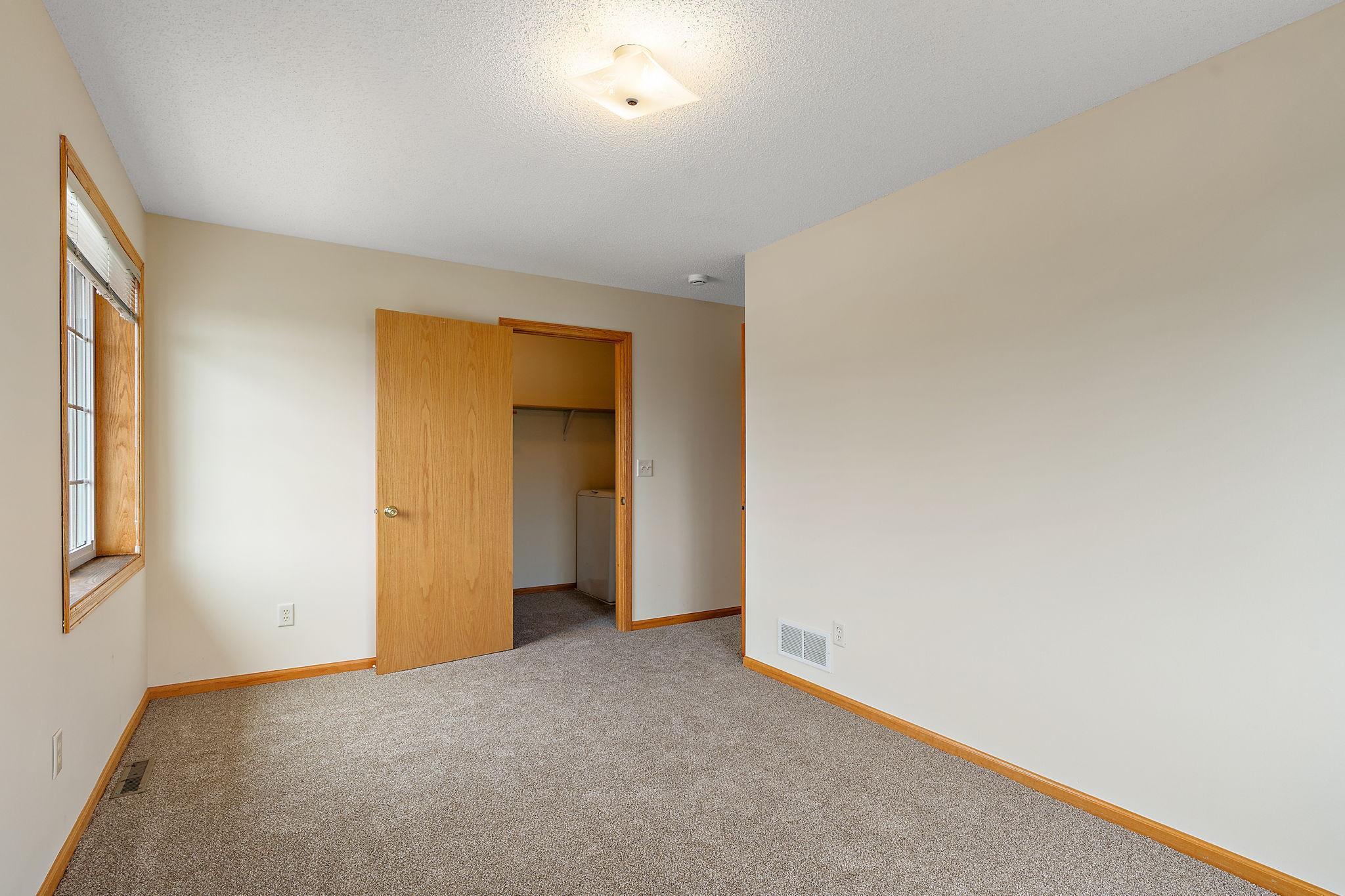 1613 County Rd D East, Unit L Maplewood, MN 55109 - Photo 9 of 13