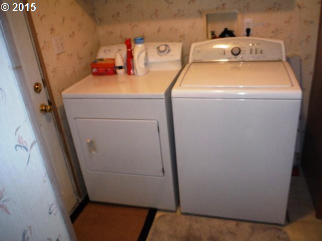1044 North River Bend Road Otis, OR 97368 - Photo 12 of 16 Gallery Image 12
