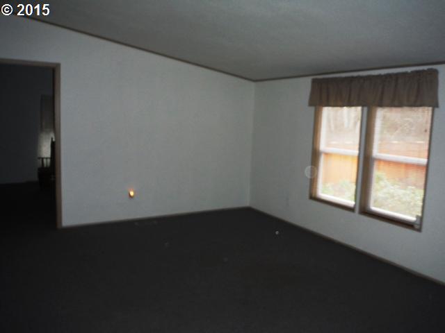 1044 North River Bend Road Otis, OR 97368 - Photo 4 of 16 Gallery Image 4