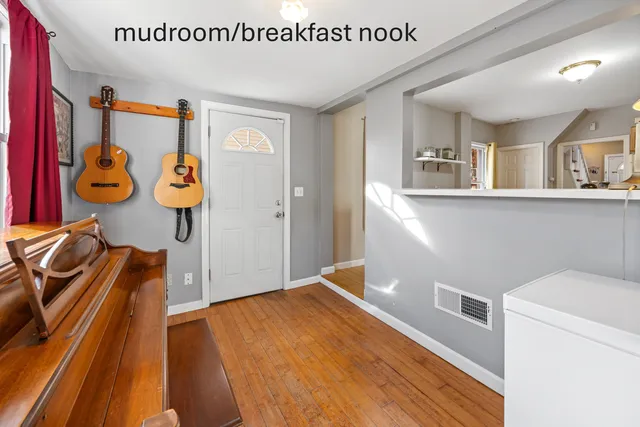 $439,000 | 11 Mt Pleasant Street, Shelton, CT 06484