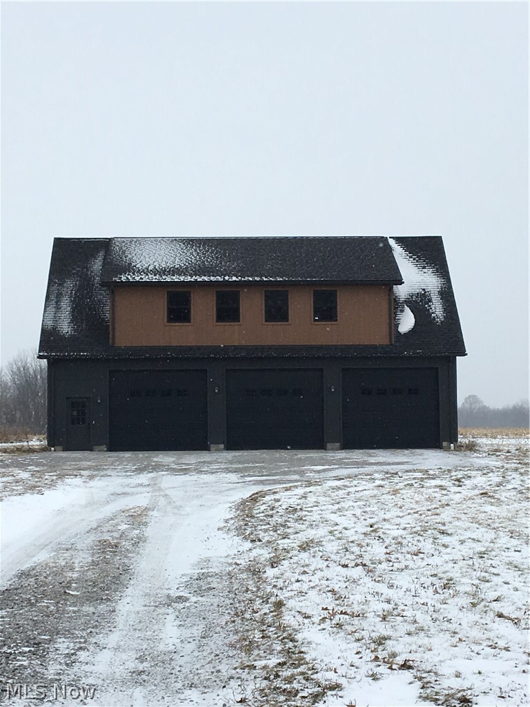 3598 East South Range Road New Springfield, OH 44443 - Photo 1 of 27