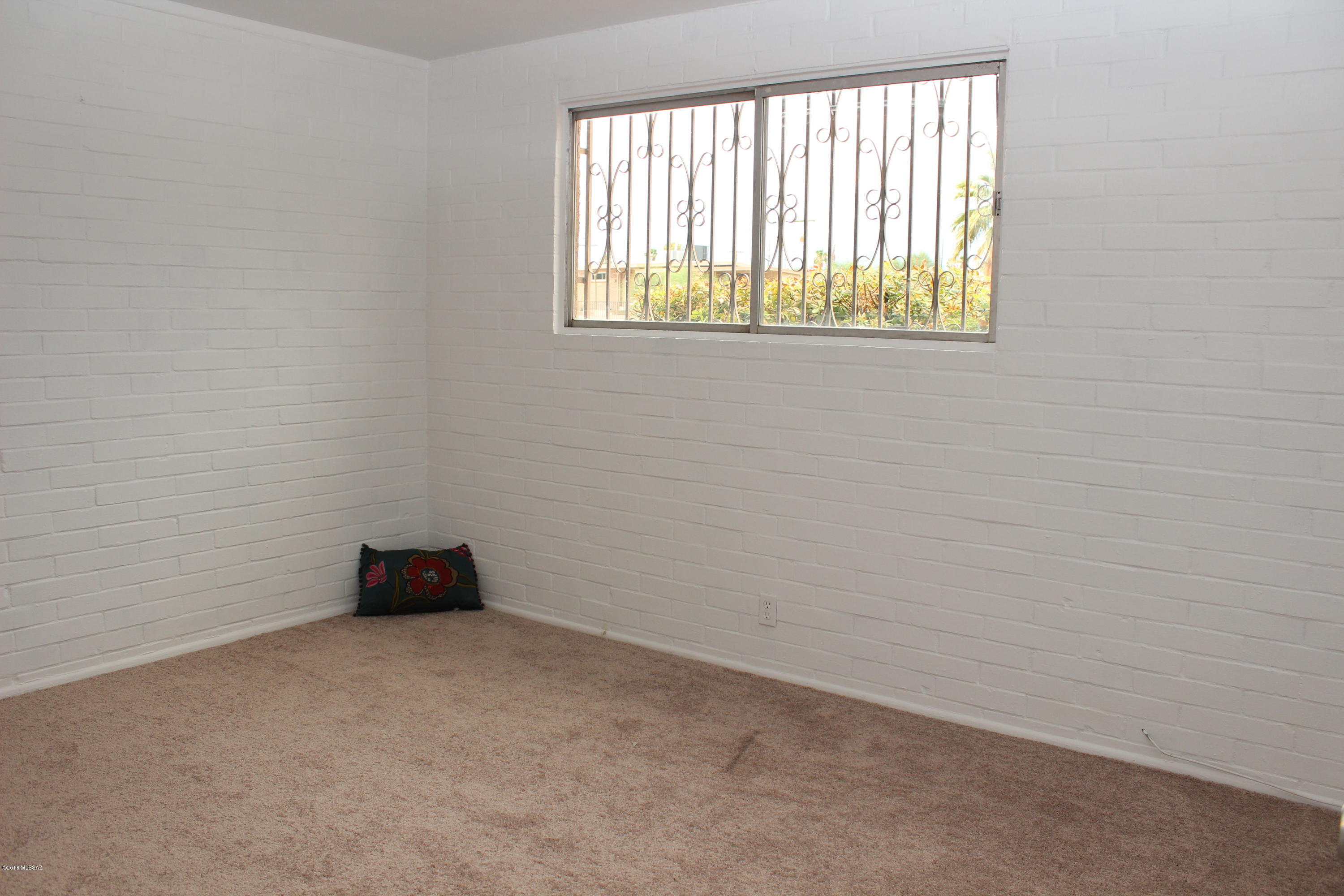1801 West Astolat Road Tucson, AZ 85713 - Photo 15 of 27 Gallery Image 15
