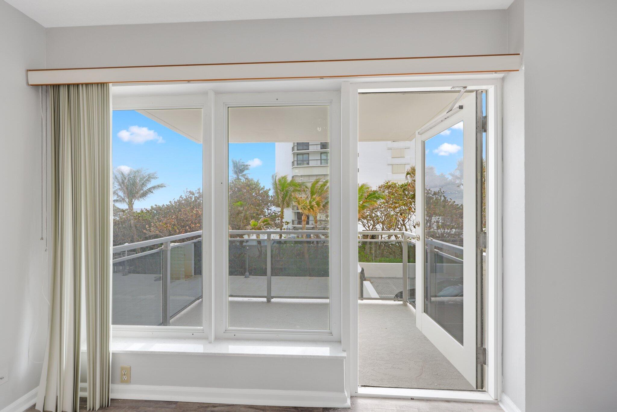 2066 North Ocean Boulevard, Unit 2SW Boca Raton, FL 33431 - Photo 11 of 34 Balcony off Breakfast Area