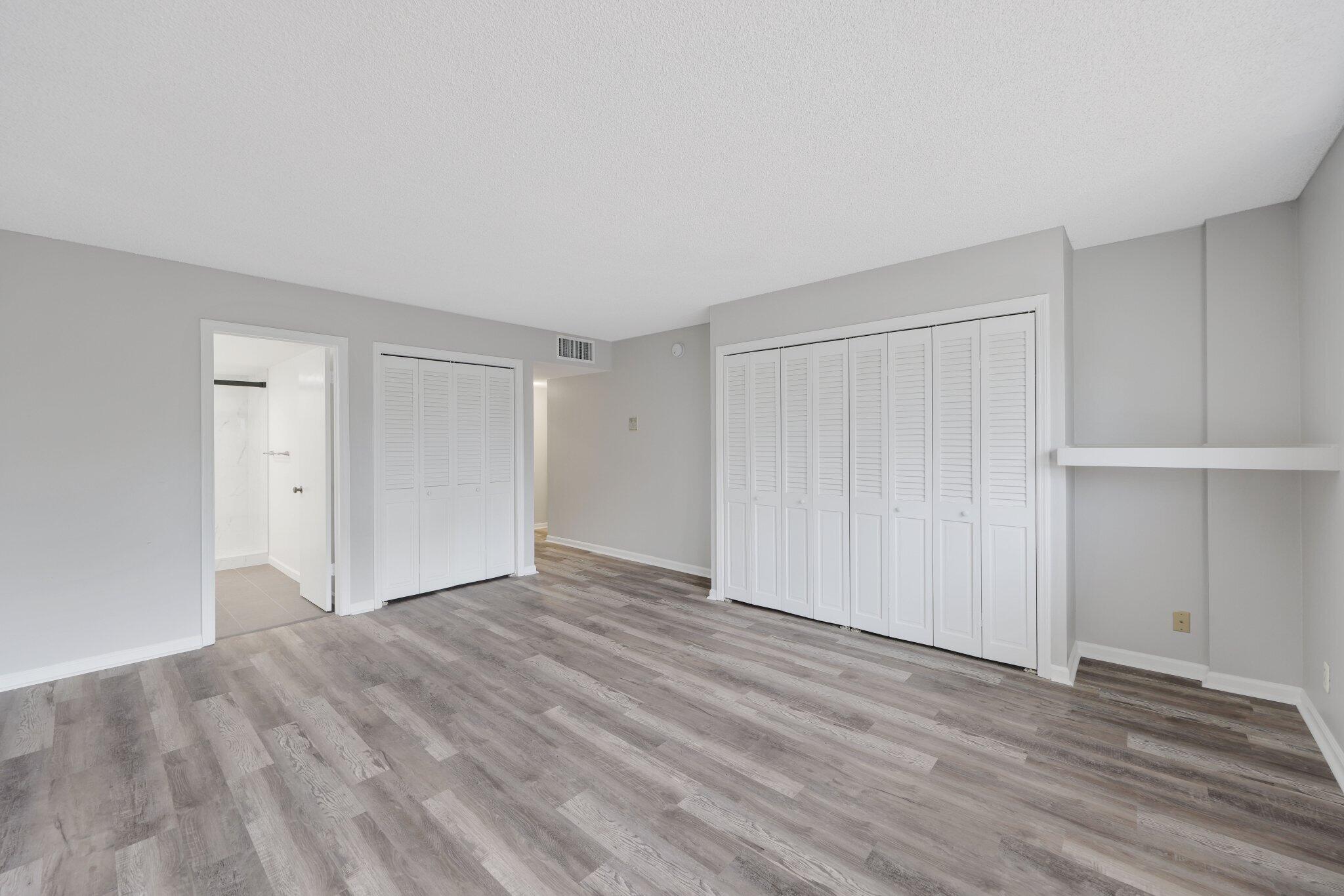 2066 North Ocean Boulevard, Unit 2SW Boca Raton, FL 33431 - Photo 14 of 34 Primary Suite