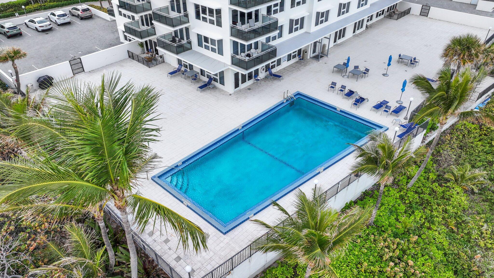 2066 North Ocean Boulevard, Unit 2SW Boca Raton, FL 33431 - Photo 28 of 34 Pool/Patio