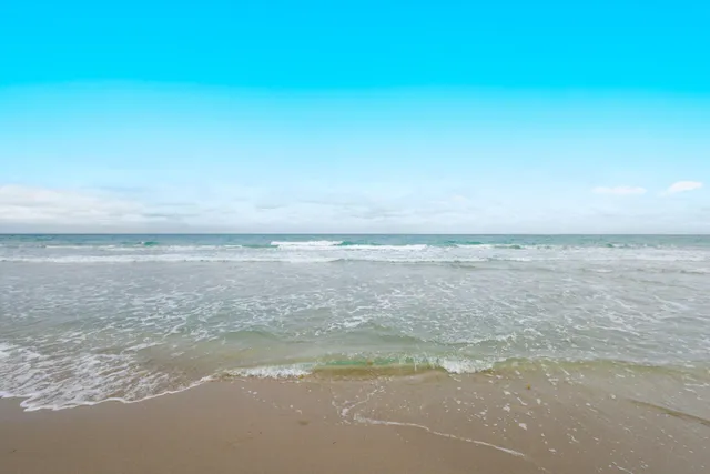 $650,000 | 2066 North Ocean Boulevard, Unit 2SW, Boca Raton, FL 33431