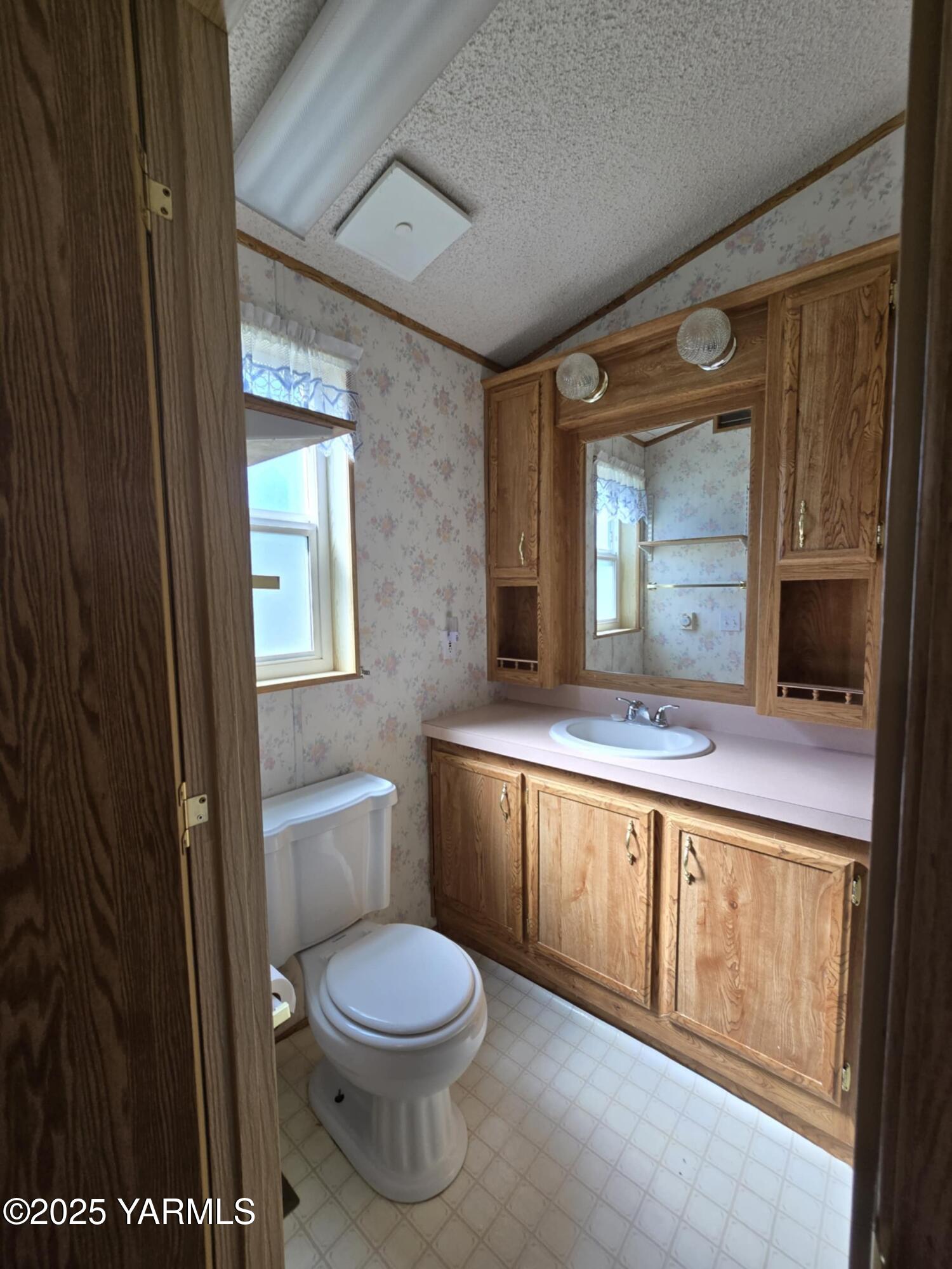 811 2nd Avenue, Unit 7 Zillah, WA 98953 - Photo 16 of 20 e0459974-c50c-4256-8781-721dc2d633f9