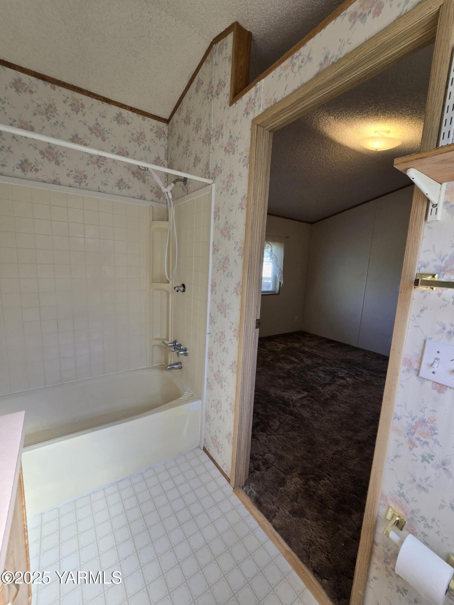 811 2nd Avenue, Unit 7 Zillah, WA 98953 - Photo 17 of 20 55405ea3-a58b-4479-8ea3-0d0b7fb6f763