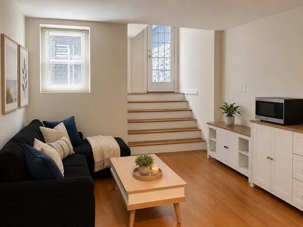 $4,100 | 28 Phillips Street, Unit M, Boston, MA 02114