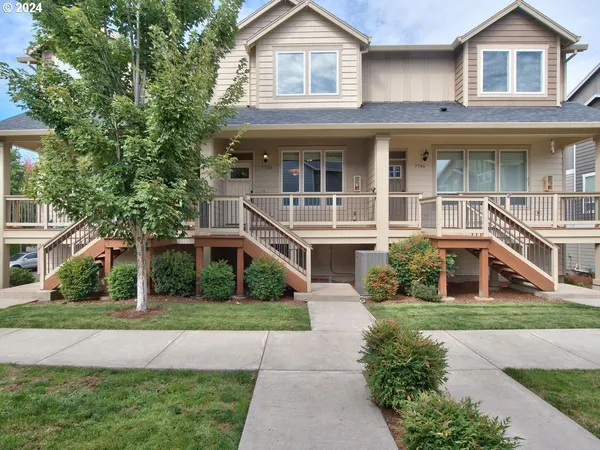 $379,900 | 7728 Northeast Julie Ann Lane, Hillsboro, OR 97124