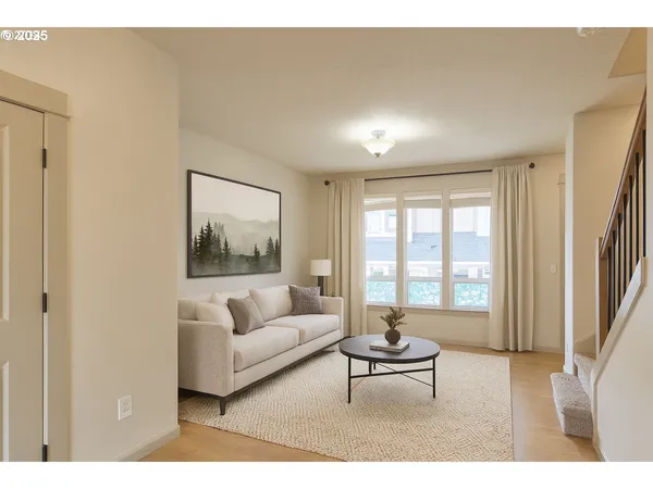 $379,900 | 7728 Northeast Julie Ann Lane, Hillsboro, OR 97124