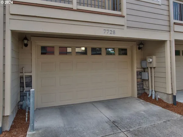 $379,900 | 7728 Northeast Julie Ann Lane, Hillsboro, OR 97124