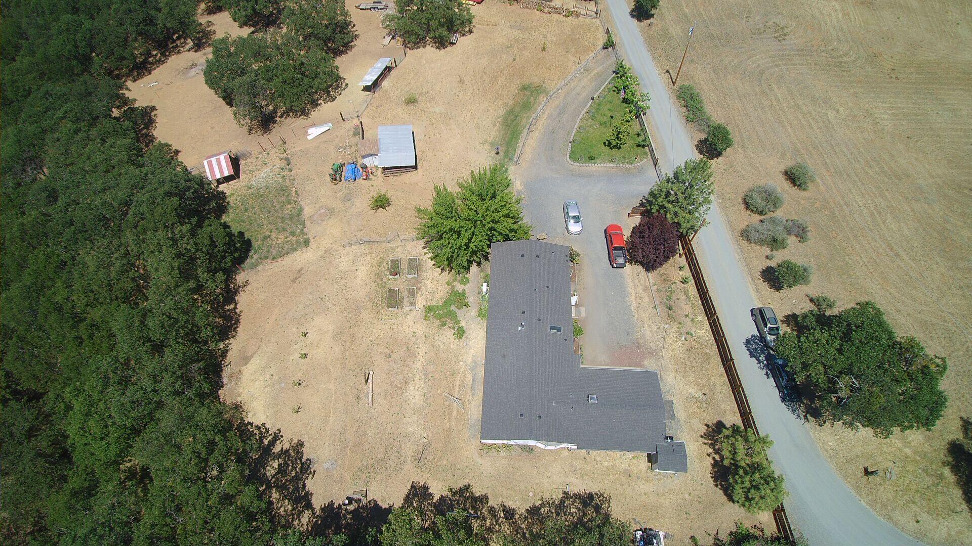 214 Haven Road Jacksonville, OR 97530 - Photo 9 of 38 YUN00136
