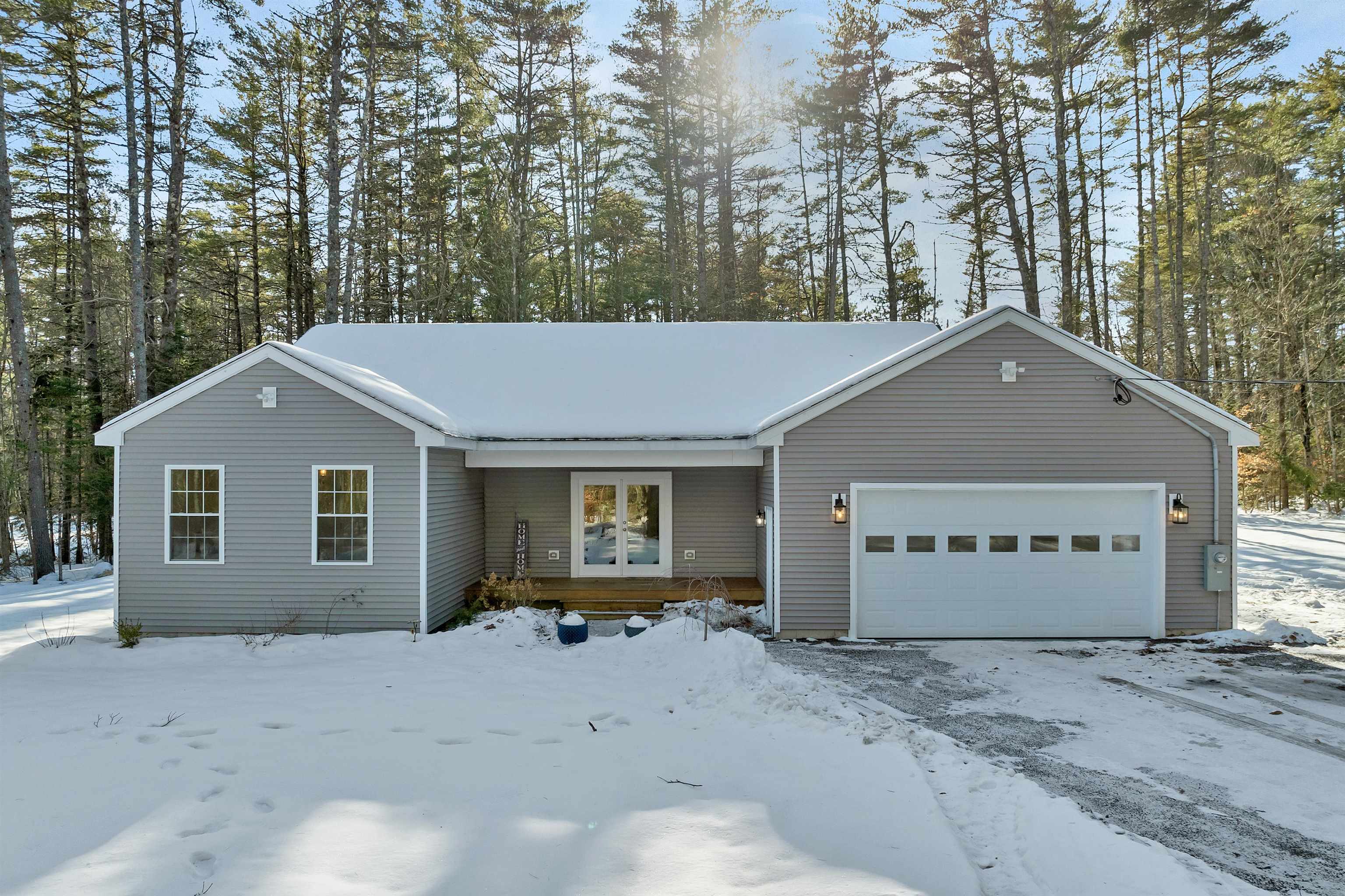 185 Town House Road Effingham, NH 03882 - Photo 1 of 53