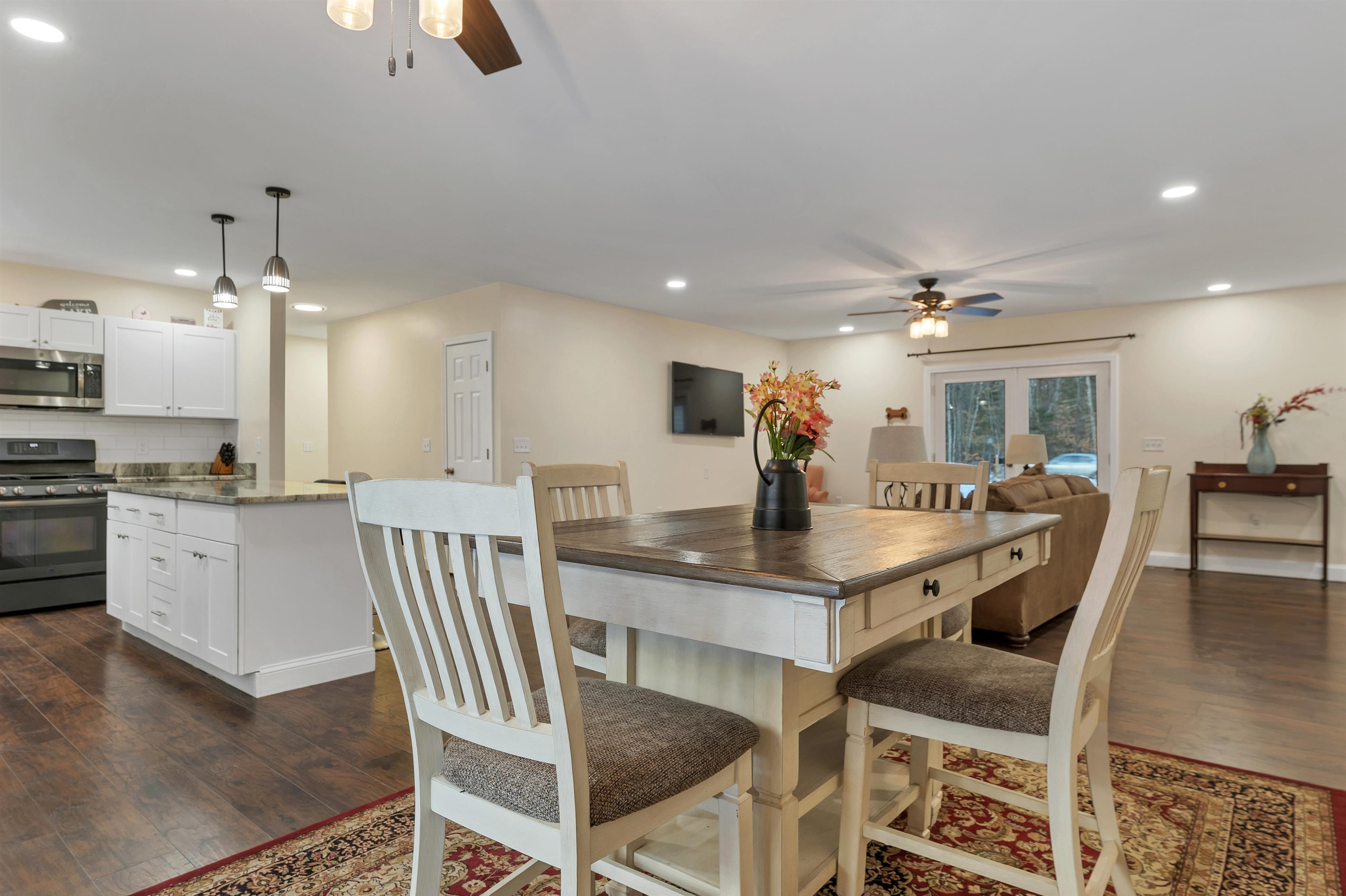 185 Town House Road Effingham, NH 03882 - Photo 19 of 54