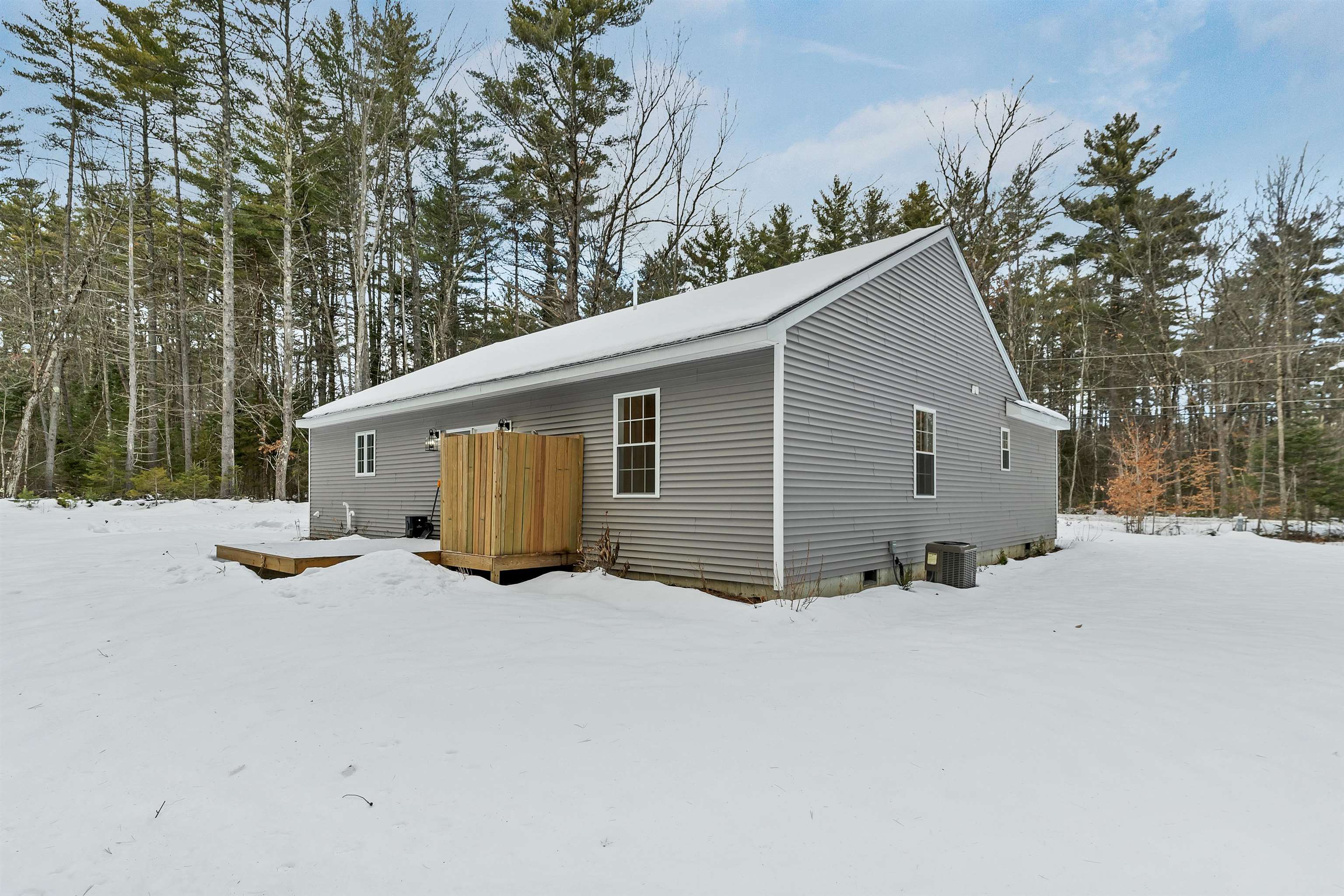 185 Town House Road Effingham, NH 03882 - Photo 46 of 54