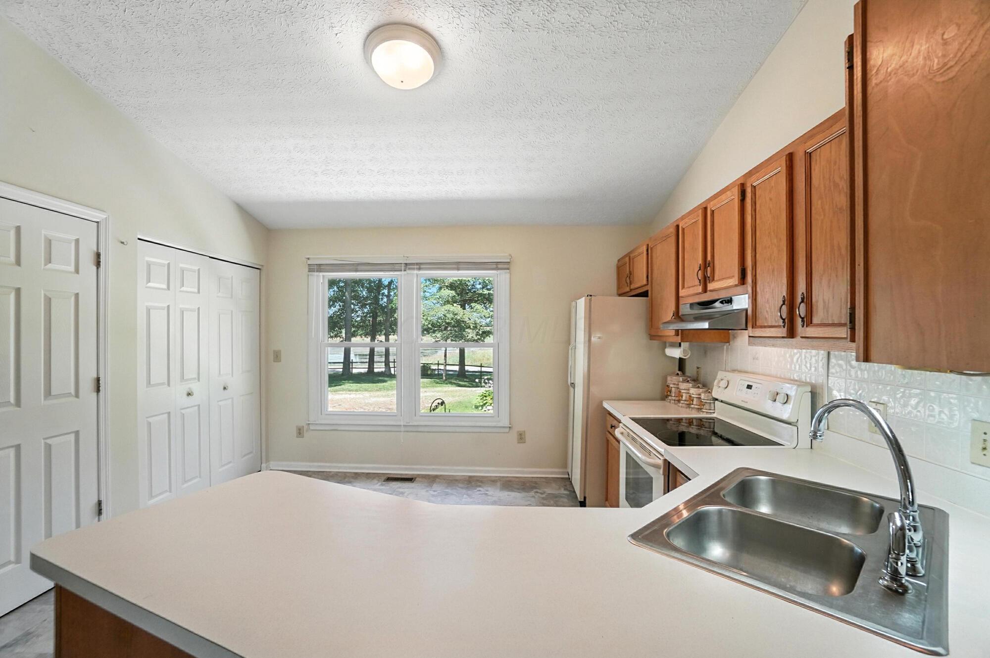 1355 Perry Road Cable, OH 43009 - Photo 17 of 55 Kitchen