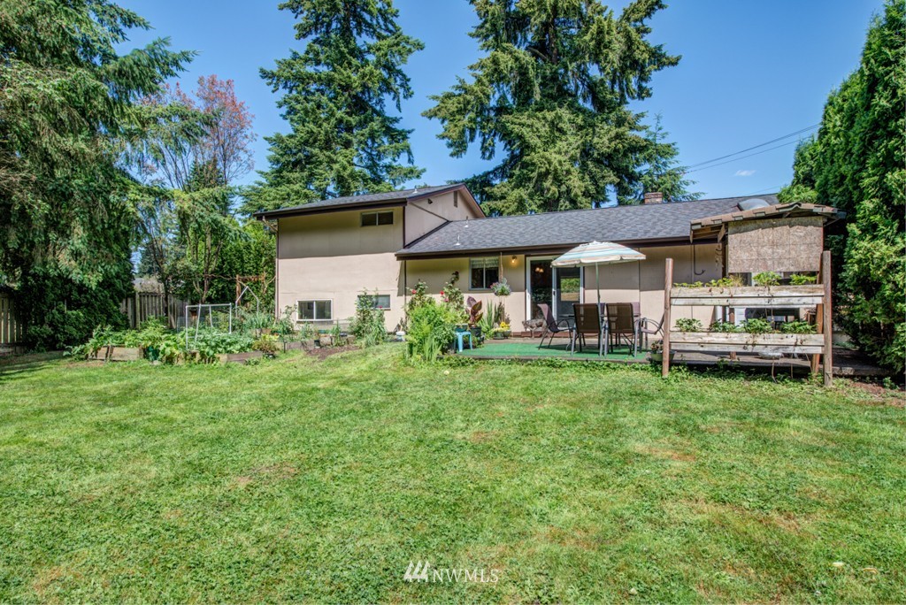 7930 Riverview Road Snohomish, WA 98290 - Photo 14 of 17 Gallery Image 14