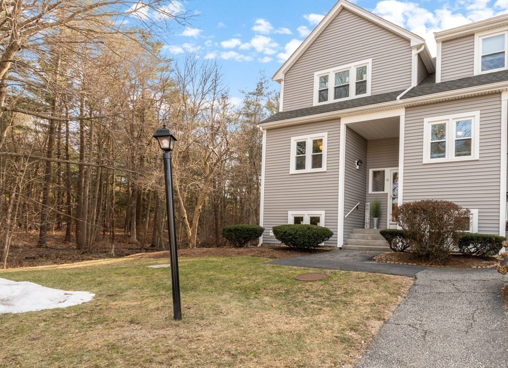 16 Summerville Road, Unit 16 Foxboro, MA 02035 - Photo 2 of 29 Gallery Image 2