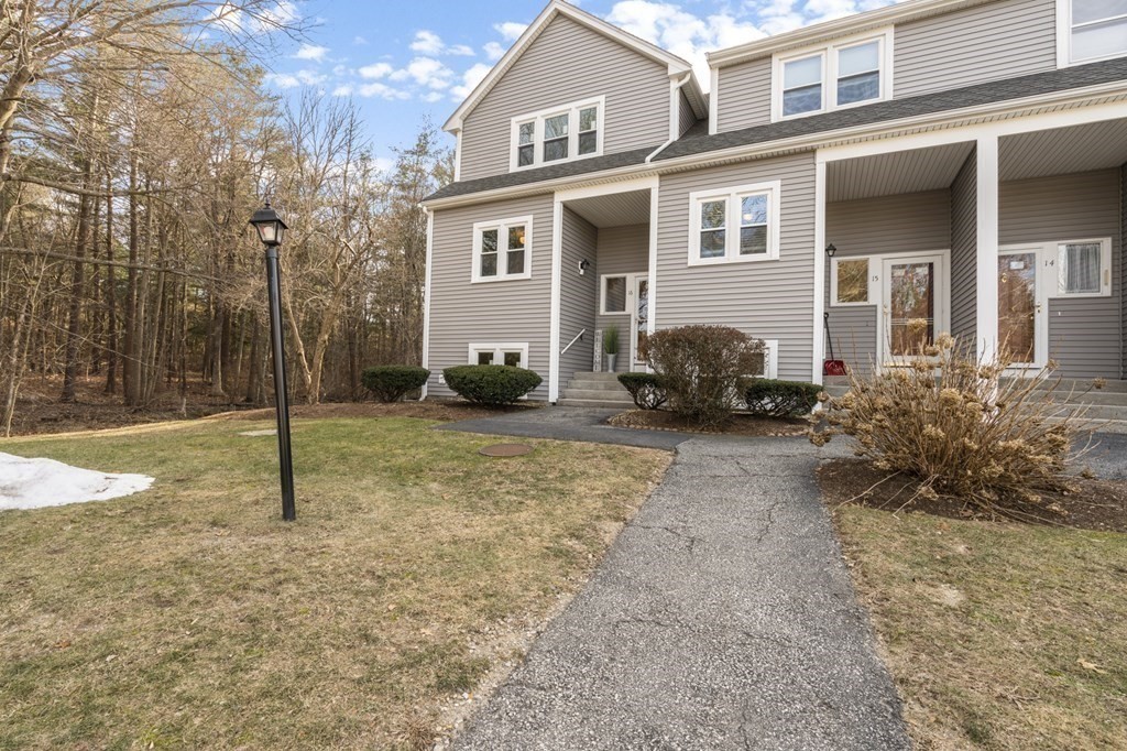 16 Summerville Road, Unit 16 Foxboro, MA 02035 - Photo 3 of 29 Gallery Image 3