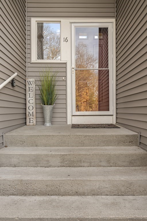 16 Summerville Road, Unit 16 Foxboro, MA 02035 - Photo 4 of 29 Gallery Image 4