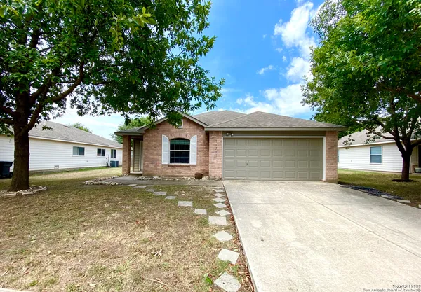 $1,850 | 16511 Caballo Valley, Selma, TX 78154