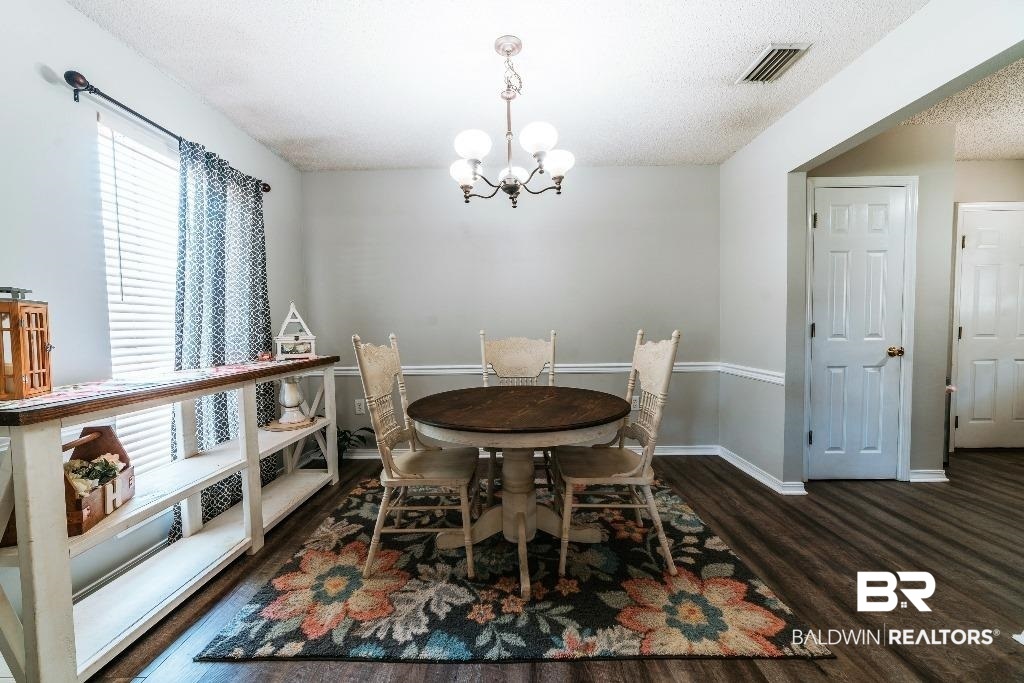 6261 Woodside Drive Theodore, AL 36582 - Photo 6 of 24