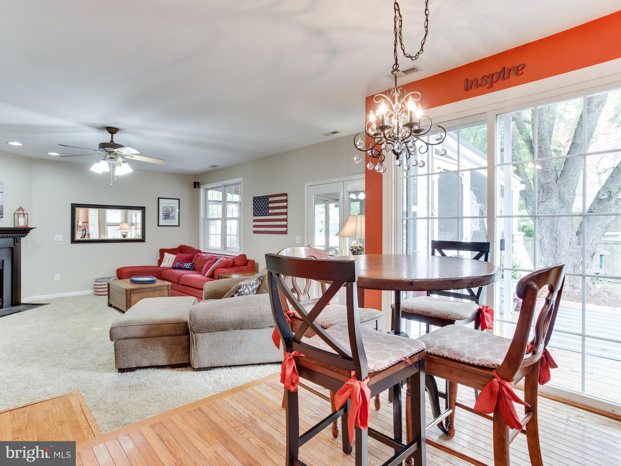1496 Warfield Road Edgewater, MD 21037 - Photo 7 of 30 Breakfast area