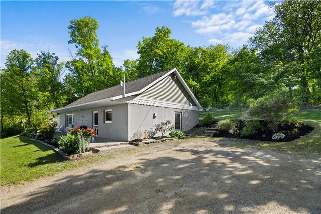 $525,000 | 6156 Peelle Road, Rock Stream, NY 14878