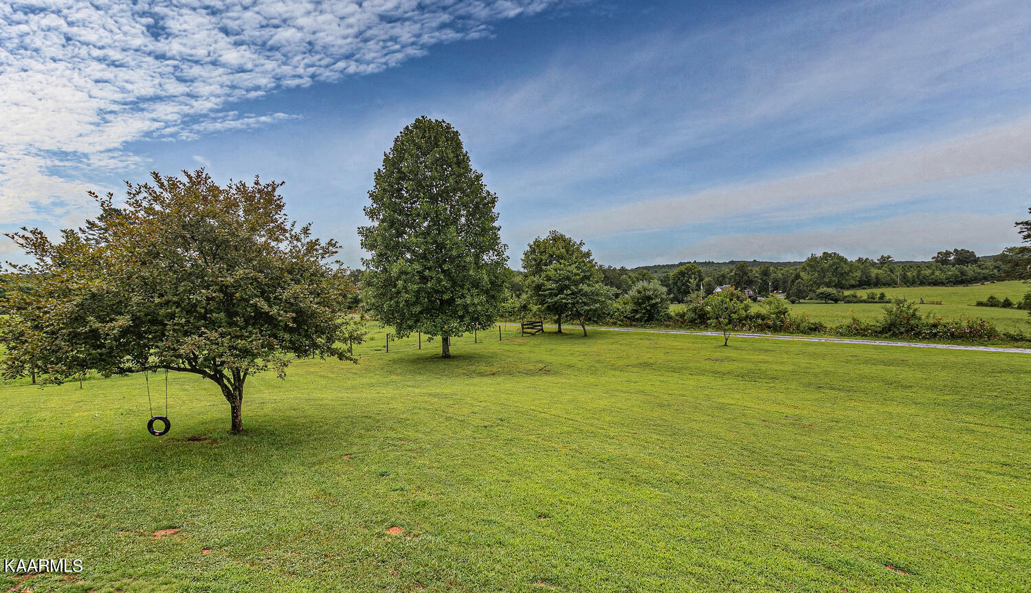 1650 Riggs Chapel Road Harriman, TN 37748 - Photo 36 of 37 1650 Riggs Chapel Rd Harriman-large-020-