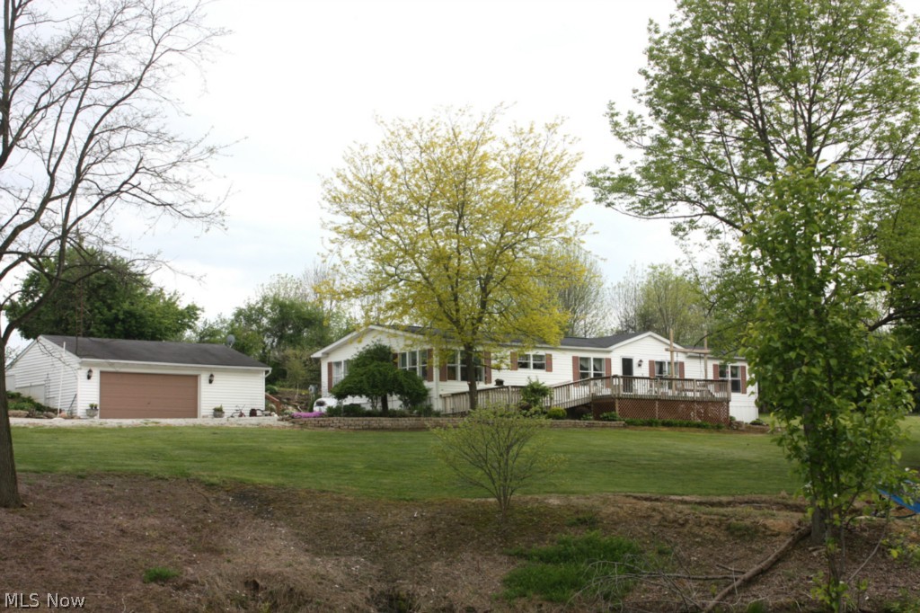 7133 Lowmiller Road Minerva, OH 44657 - Photo 3 of 19
