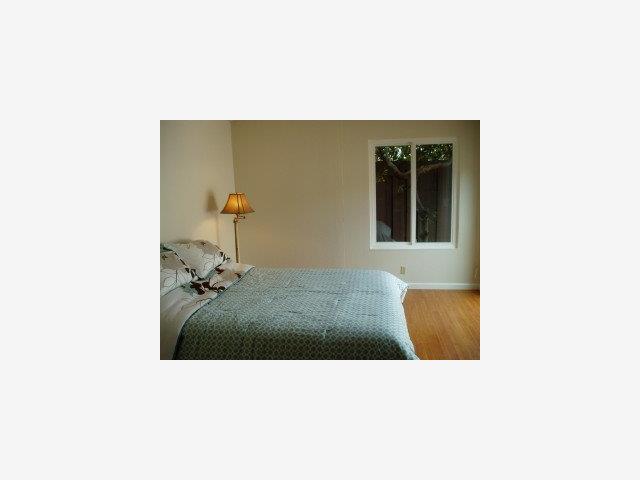 22069 McClellan Road Cupertino, CA 95014 - Photo 4 of 9 Gallery Image 4