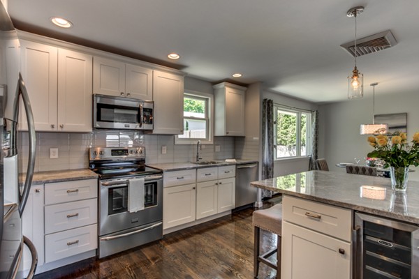 7 Charles Road Swampscott, MA 01907 - Photo 15 of 30 Gallery Image 15