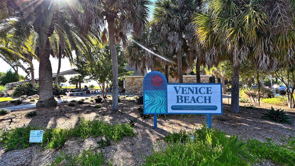 621 Alhambra Road Venice, FL 34285 - Photo 46 of 53