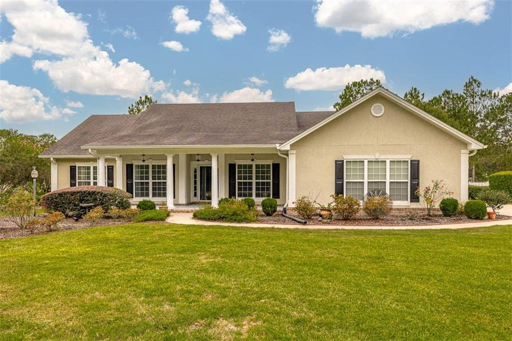 115 Spring Lake Circle Brunswick, GA 31525 - Photo 3 of 41