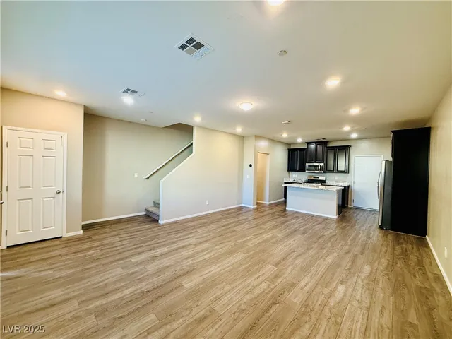 $2,150 | 8724 Giant Causeway Avenue, Las Vegas, NV 89148