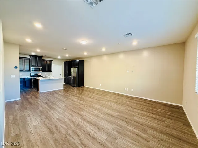 $2,150 | 8724 Giant Causeway Avenue, Las Vegas, NV 89148