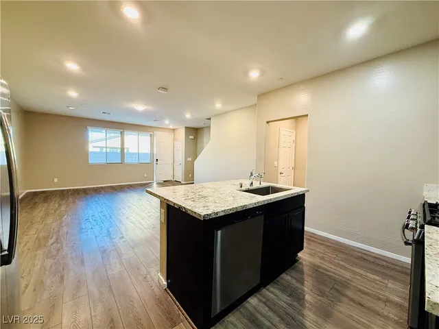 $2,150 | 8724 Giant Causeway Avenue, Las Vegas, NV 89148